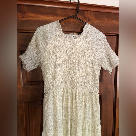 Henly Maxi Dress - Picture 2 of 3